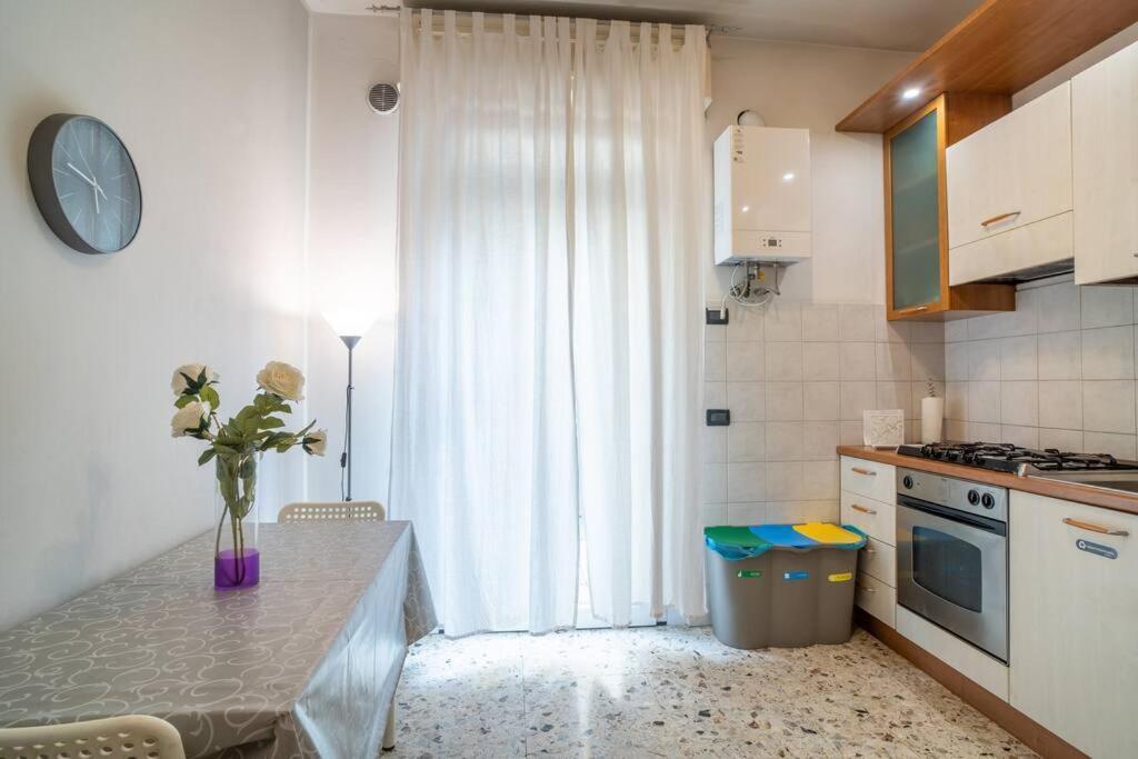 Terrazze Italiane City Center - Red Apartment Верона Екстериор снимка