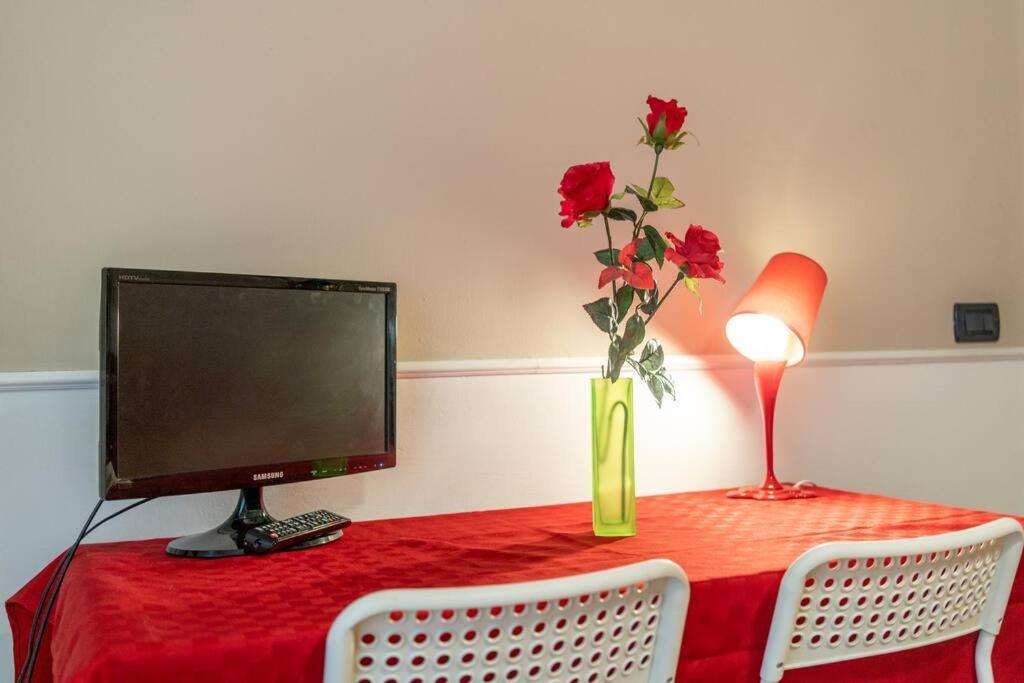 Terrazze Italiane City Center - Red Apartment Верона Екстериор снимка